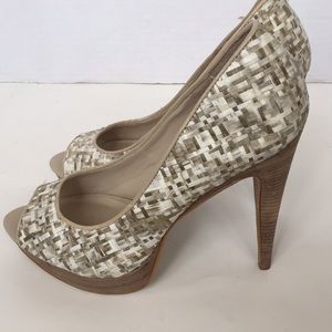 Micheal Nyla Natural woven peep toe heels RP